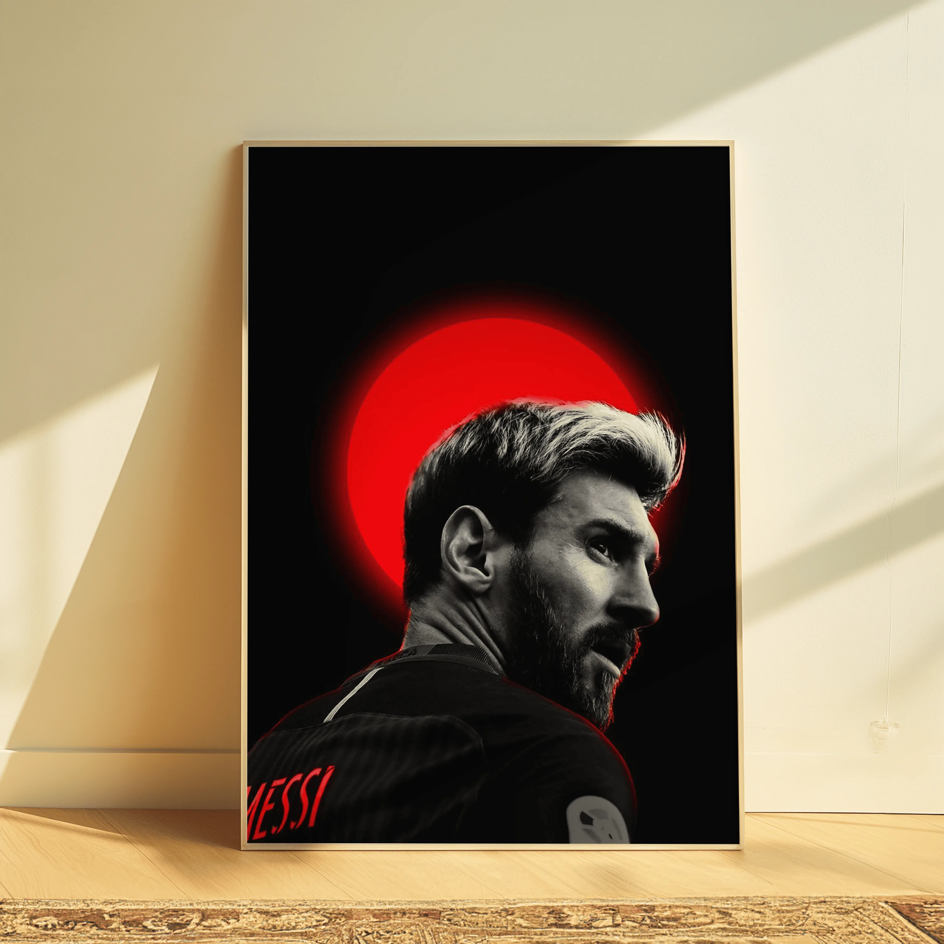 Portrait artistique de Lionel Messi de profil, avec un halo rouge vif derrière sa tête contrastant avec un fond noir, symbolisant sa passion et son aura iconique dans le football
